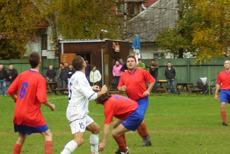 Sezóna 2009/2010 / 12. DEDINKY - FK LIPOVNÍK 0:4