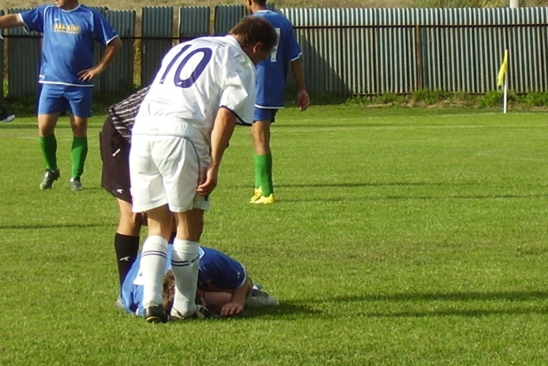 Sezóna 2009/2010 / 11. zápas FK LIPOVNÍK - KRH.DLHÁ LÚKA 3:0