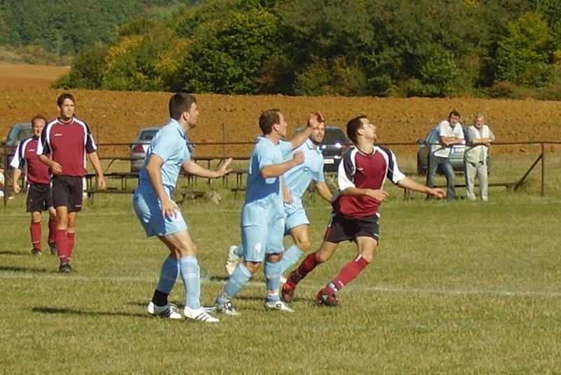 Sezóna 2009/2010 / 10. zápas DLHÁ VES - FK LIPOVNÍK 2:0